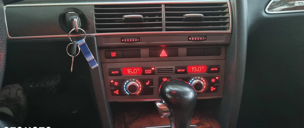 Audi A6 Allroad cena 25900 przebieg: 260000, rok produkcji 2005 z Skalbmierz małe 781